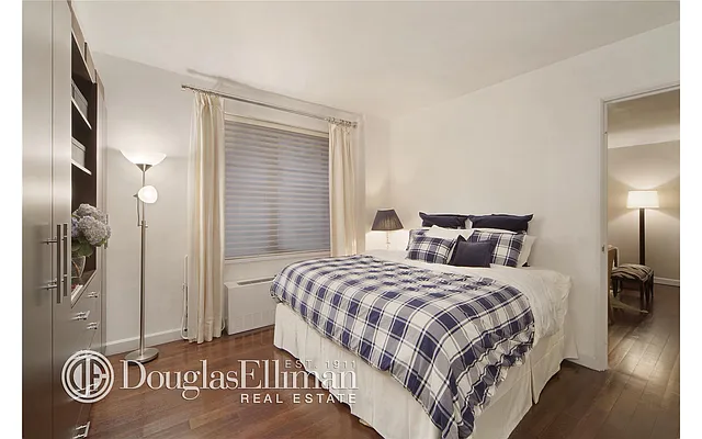 Sold by Douglas Elliman | media 3