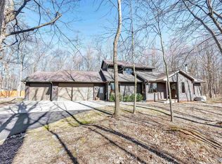 3531 Hickory Hill Rd, Neenah, WI 54956