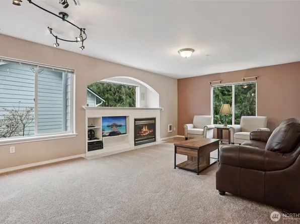 5731 12th Avenue W #I201, Everett, WA 98203