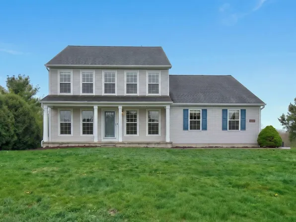 11243 Huckleberry Ln, Grass Lake, MI 49240