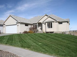 1824 Lorien Ln, Moscow, ID 83843