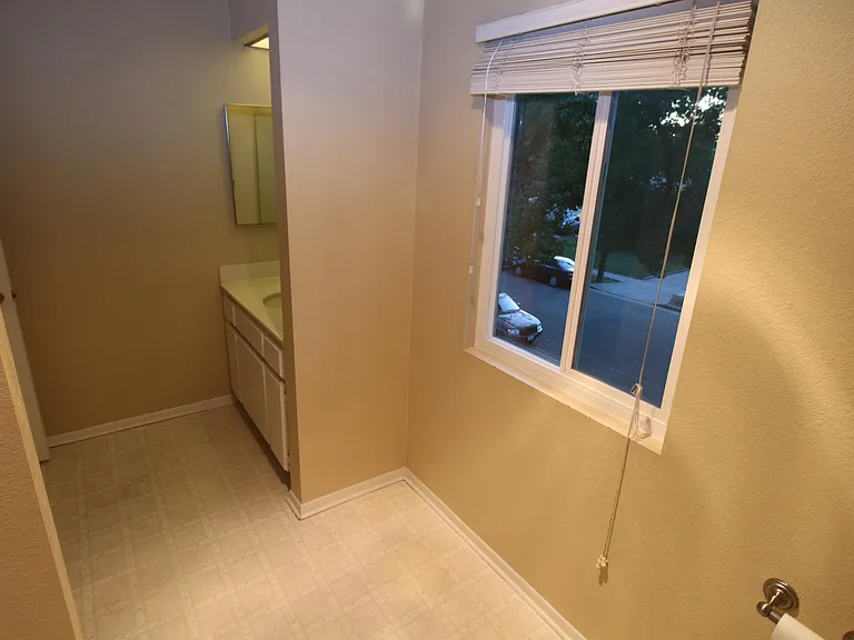 76 N Sierra Bonita Ave #1 — Photo 15