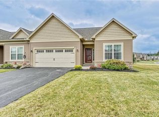 3 Harbour Oaks Way, Rochester, NY 14624