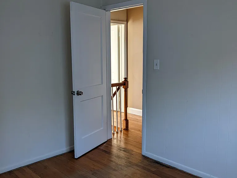 smaller 3rd floor bedroom