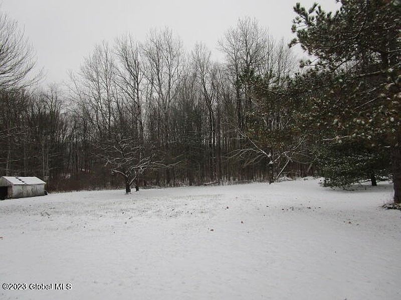 5th image of 184 Smith Road