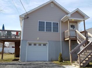 34 Brainard Ave, Port Monmouth, NJ 07758
