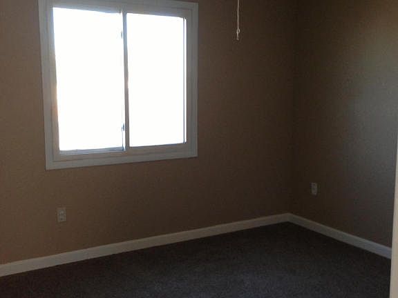 5th image of 7327 W Cypress St