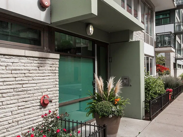 660 W Wayman St #106B — Photo 13