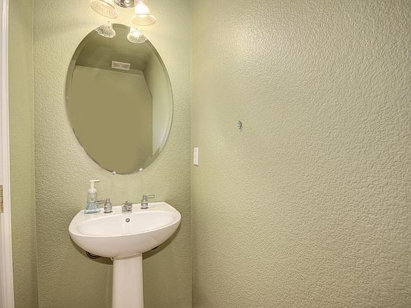 4th image of 5391 Baccus Way