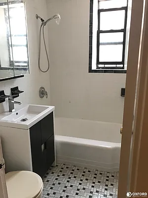 Rented by Oxford Property Group | media 23