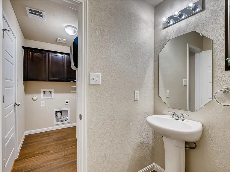 828 Niobrara River Dr — Photo 4