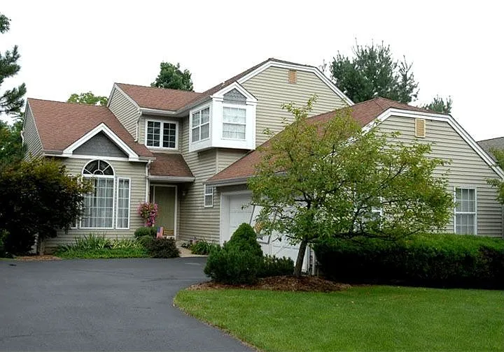 27 Ryan Ln photo 1
