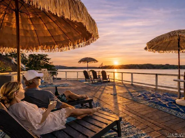 348 Harbor Dr, Macon, NC 27551