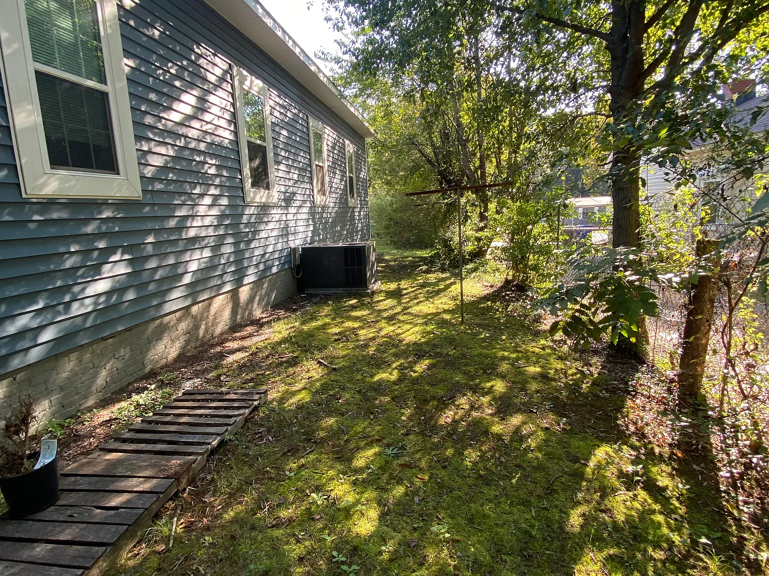 2 bed, 850 sqft, $1,275 — Photo 4