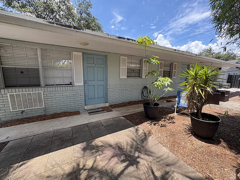 1122 SW 2nd Ct #2 — Photo 20
