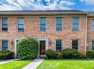 333 Stonehedge Ln, Mechanicsburg, PA 17055