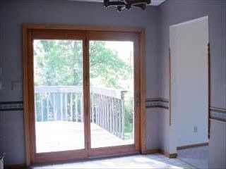 4th image of 2828 23rd Ave S