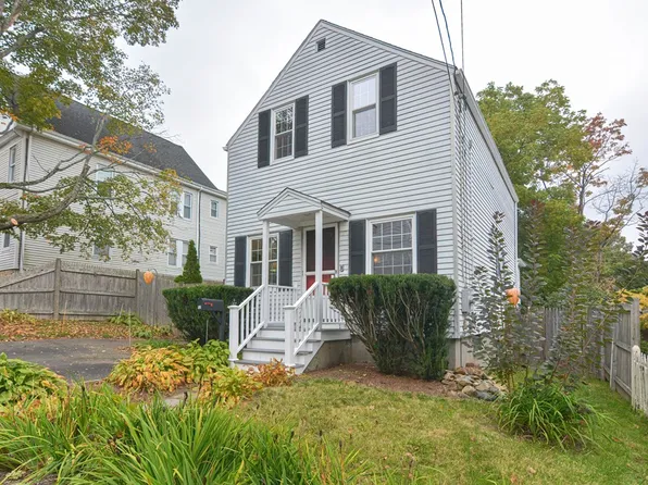 12 Mountain Ave, Marlborough, MA 01752