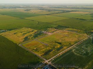 4170 Canyon Cir, Doniphan, NE 68832