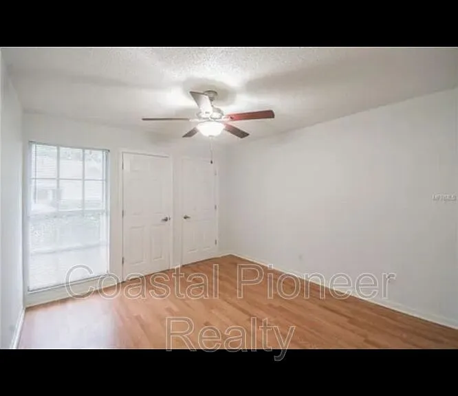 16101 Rambling Vine Dr E — Photo 13
