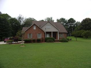 622 Pickney Rd, Winchester, TN 37398