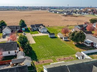 2401 Cumberland Ct, Effingham, IL 62401