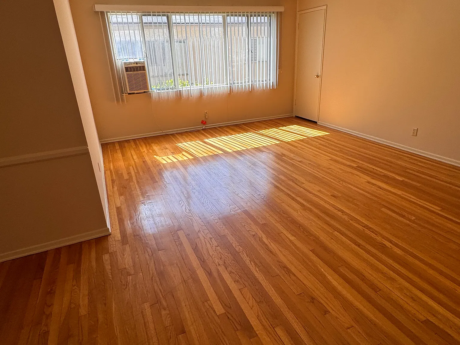 1 bed, 700 sqft, $2,175 — Photo 3