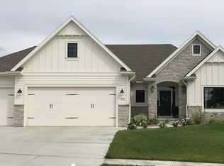 7529 S 64th St, Lincoln, NE 68516