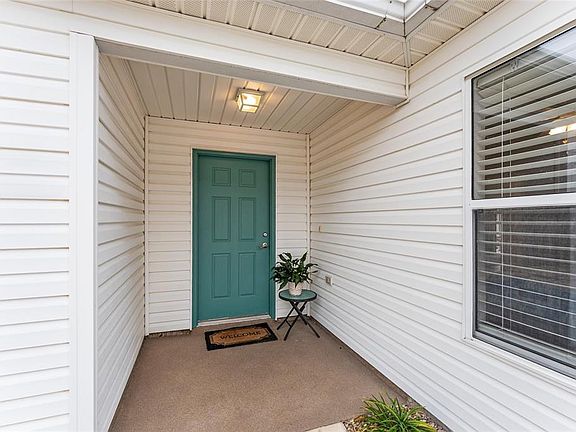 5th image of 2049 Duval Ct