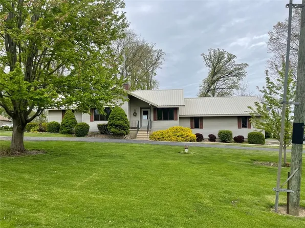 13850 E 3785 North Rd, Hoopeston, IL 60942