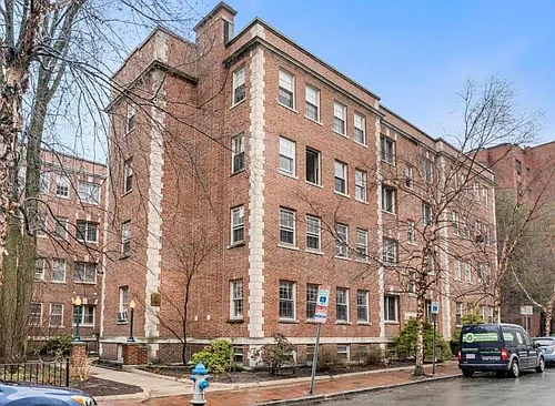 21 Chauncy St Photo 1