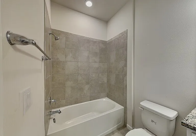 20781 Monza Loop — Photo 16