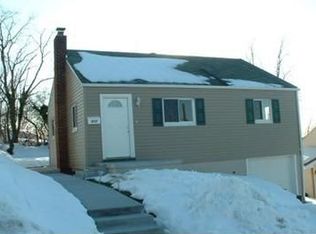 910 Highland Ave, McKeesport, PA