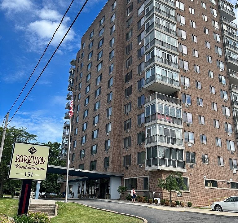 1st image of 151 Buffalo Ave APT 310