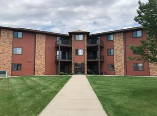 808 Christine Ave APT 304, Brookings, SD 57006