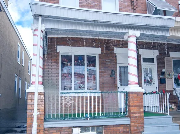 4462 Edgemont St, Philadelphia, PA 19137
