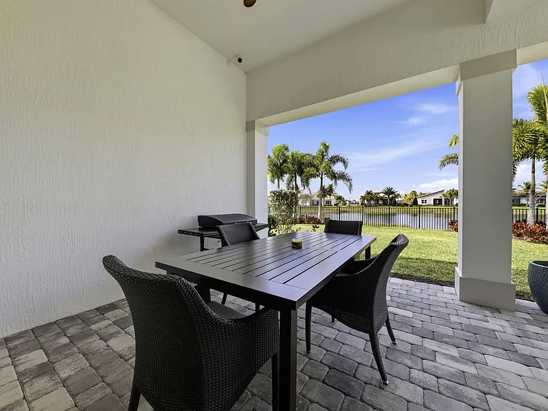 10332 Northbrook Cir — Photo 32
