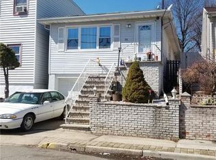 991 Pine St, Perth Amboy, NJ 08861