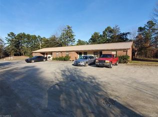 3014 Sherrill Ave, Jamestown, NC 27282