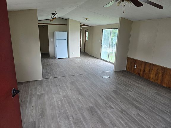 4th image of 2406 Arapahoe Trl