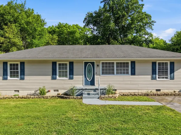 1320 Gadd Rd, Hixson, TN 37343