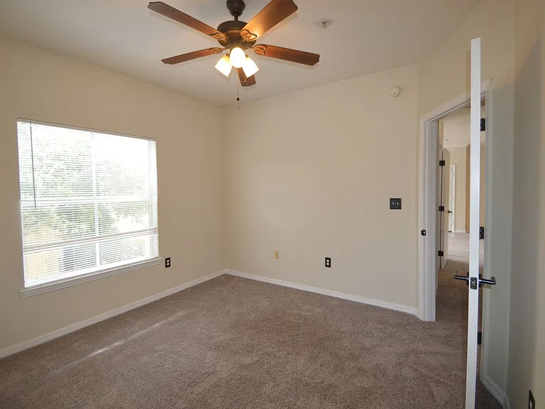 5616 Pinnacle Heights Cir #308 — Photo 7