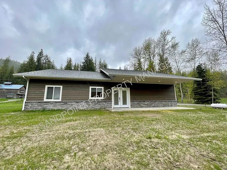 26 Old River Rd — Photo 2