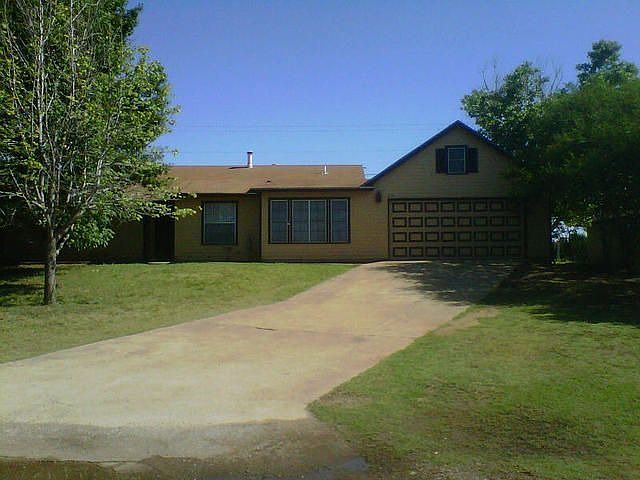 1st image of 2116 Sierra Vista Ct