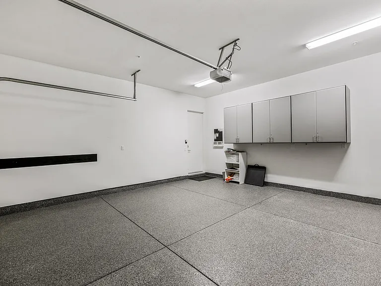 660 Equinox Way — Photo 17