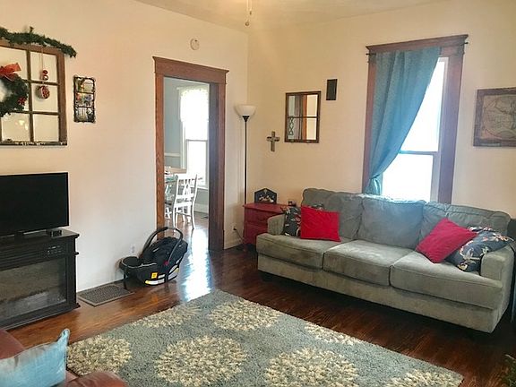 2nd image of 414 Garden St
