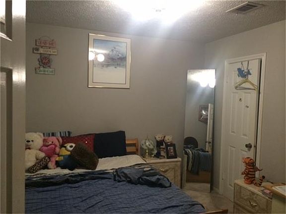 4th image of 7239 Granvia Dr