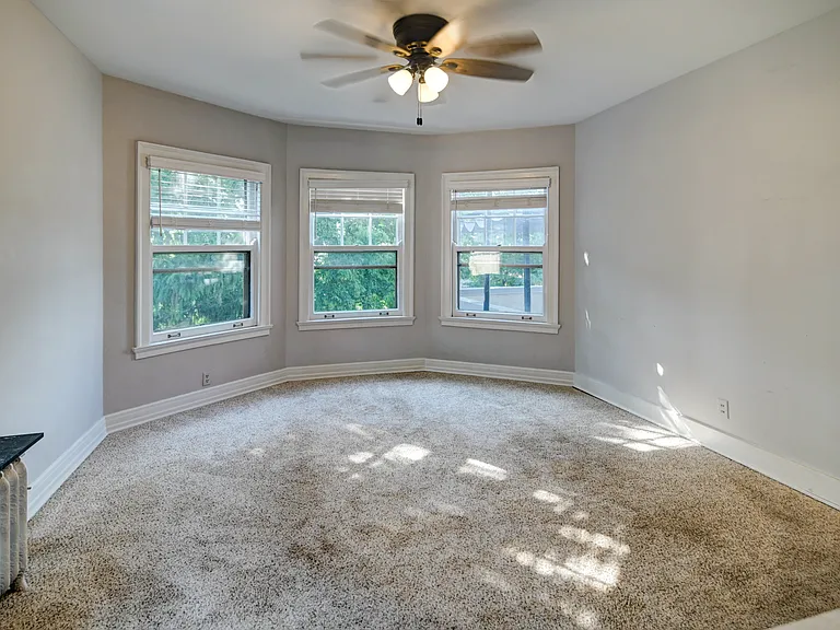15 E Gilman St #5 — Photo 4