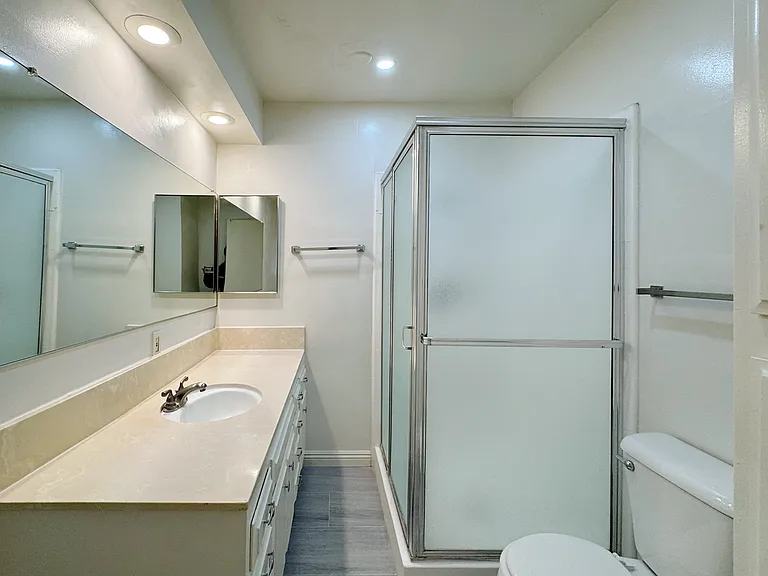 921 Arcadia Ave #4 — Photo 22
