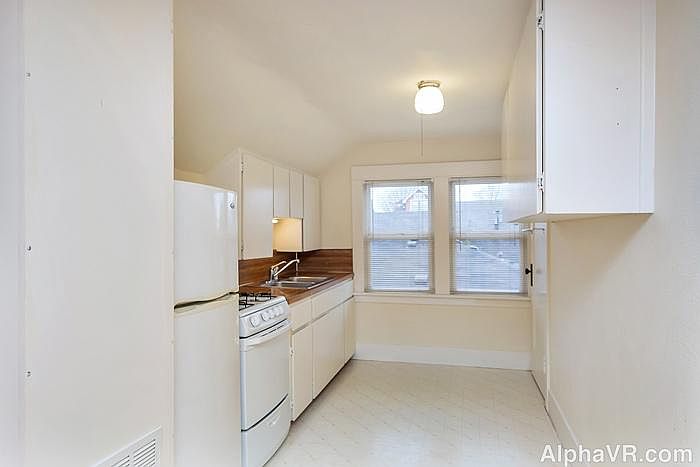 3 - kitchen_05192021